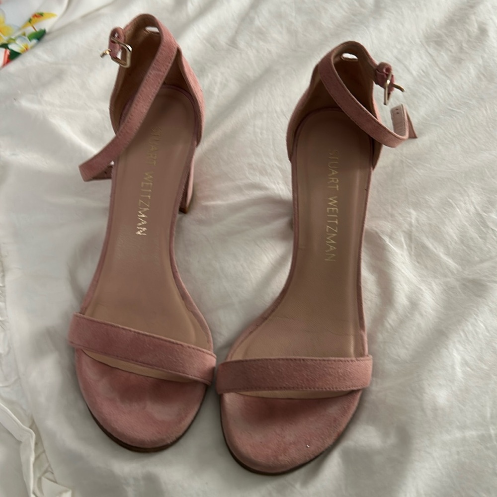 Nudist sandal